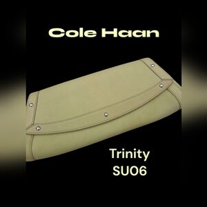 Cole Haan trinity su05 vintage clutch purse